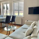 Homely 1