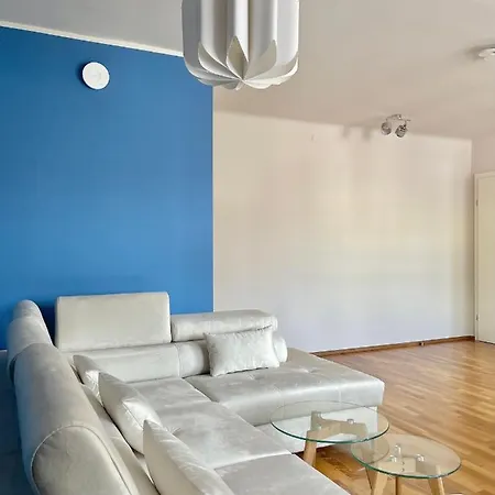 Apartment Homely 1 *